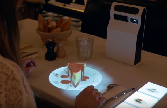 Augmented Reality hologram menu for restaurants